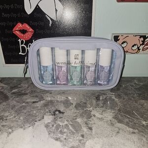 Wendy Bellissimo Makeup Collection with Blue and Purple Hues